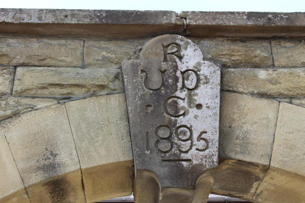 Date Stone of Rarnsbottorn Urban District Council 1895 
17-Buildings and the Urban Environment-05-Street Scenes-027-Stubbins Lane and Stubbins area
Keywords: 2023