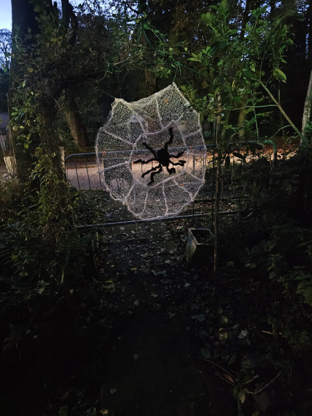 Halloween River Garden Stubbins 
17-Buildings and the Urban Environment-05-Street Scenes-027-Stubbins Lane and Stubbins area
Keywords: 2023