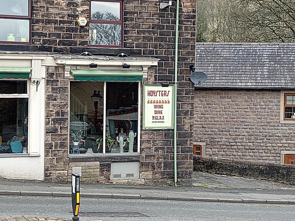 Hoysters Bolton Rd West
17-Buildings and the Urban Environment-05-Street Scenes-013-Holcombe Brook Area
Keywords: 2024