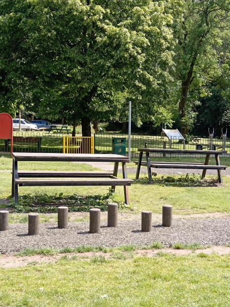 Nuttall Park
14-Leisure-01-Parks and Gardens-001-Nuttall Park General
Keywords: 2024