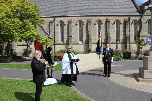 Ramsbottom VE Day 80th Anniversary
15-War-03-War Memorials-001-St Paul's Gardens and Remembrance Sunday
Keywords: 2025