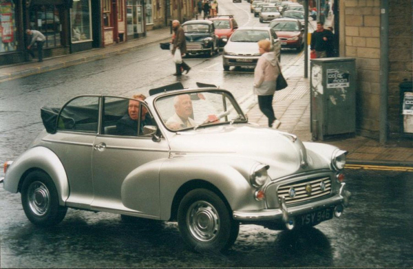 Millennium Festival - Morris Minor arrives
01-Ramsbottom Heritage Society-01-RHS Activities-016 Millennium Festival
Keywords: 2000