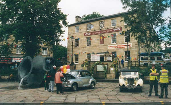 Millennium Festival - Cherished Vehicle Show
01-Ramsbottom Heritage Society-01-RHS Activities-016 Millennium Festival
Keywords: 2000