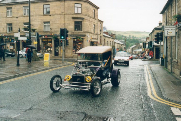 Millennium Festival - Cherished Vehicle Show
01-Ramsbottom Heritage Society-01-RHS Activities-016 Millennium Festival
Keywords: 2000