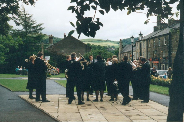 Millennium Festival - Tottington Town band
01-Ramsbottom Heritage Society-01-RHS Activities-016 Millennium Festival
Keywords: 2000