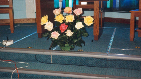 Christ Church flower Festival
06-Religion-01-Church Buildings-014-Christ Church Baptist Methodist, Great Eaves Road, Ramsbottom
Keywords: 2000