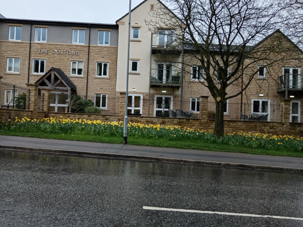 The Cotton's Complex on Factory St 
17-Buildings and the Urban Environment-05-Street Scenes-009-Crow Lane Area
Keywords: 2024