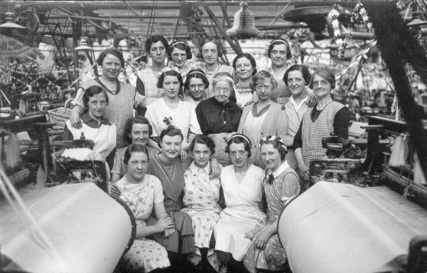 Rose Mill, interior: George VI coronation celebrations
02 - Industry - 01 - Mills
Keywords: Bury-Archive