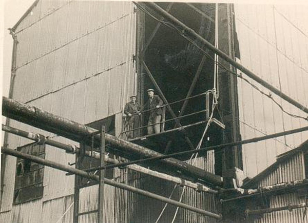 Unknown mill, but possibly Ocean Chemical Company limited
02 - Industry - 01 - Mills
Keywords: Bury-Archive