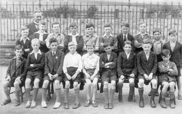 Hazelhurst School 4 Photos. 1928 -1930
05 - Education - 01 - Primary Schools
Keywords: Bury-Archive