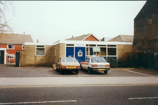 Police Station. Ramsbottom early 1990's
07 - Government and Politics - 02 - Government and Public buildings
Keywords: Bury-Archive