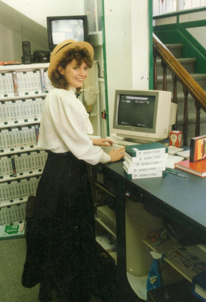 p51 4 6 pics Victorian Day, May Bank Holiday Ramabottom 1989. Town Crier, Ski Rossendale bus, shops in Bolton & Bridge Sts. [draper,Acorn Video,Dairy Box Cafe,Mr&Mrs Allpress 
12 - Customs and Traditions - 02 - Local Events
Keywords: Bury-Archive