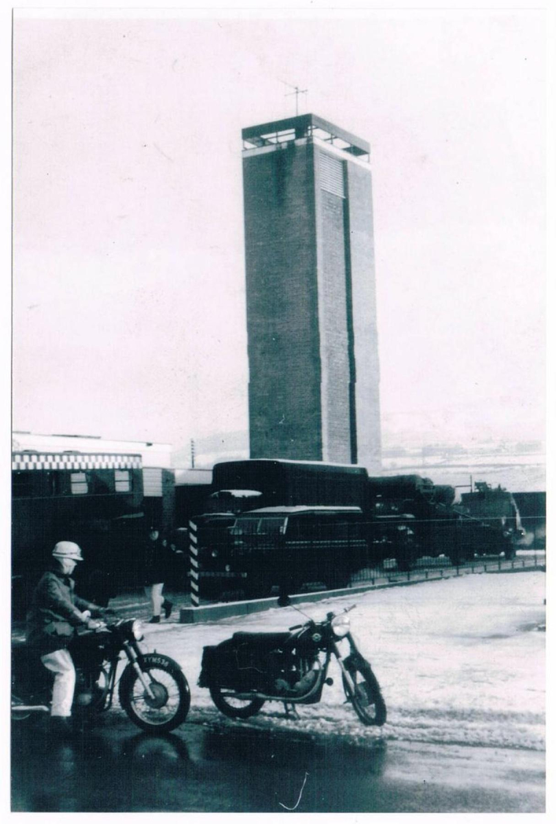 Army fire vehicles Bob Chapman on the bike
#N/A
Keywords: Bury-Archive