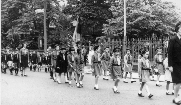 St Andrews Brownies & Cubs Parade 1966 (separate photos)
06-Religion-01-Church Buildings-002-Church of England  -  St. Andrew, Bolton Street, Ramsbottom
Keywords: 0