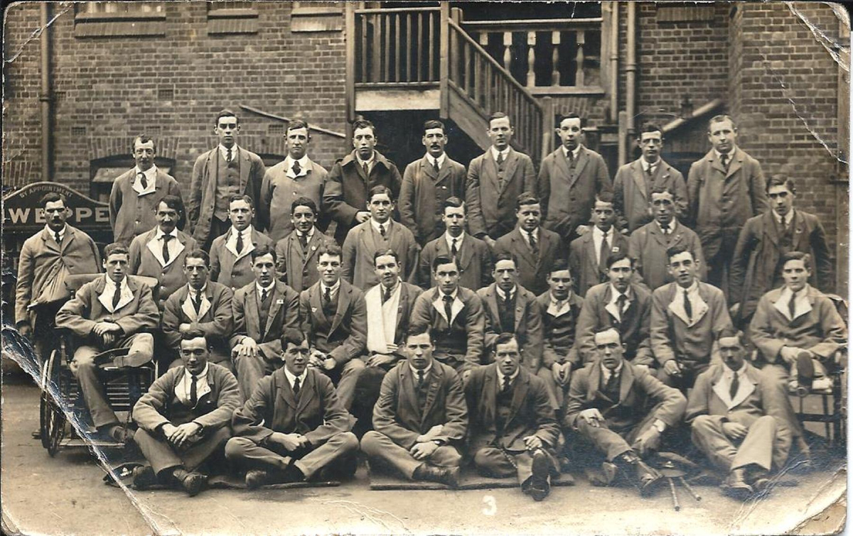 Patients at a military hospital in London - Either Empire or Royal Cinema- different view 
15 - War - 01 - World War I
Keywords: Bury-Archive