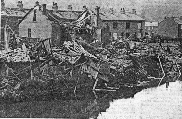 Demolishment of Harry Warwicks place by land mine WW2 In Stubbing. 0045 am 3 Kav 1941. P'copy 
15 - War - 02 - World War 2
Keywords: Bury-Archive