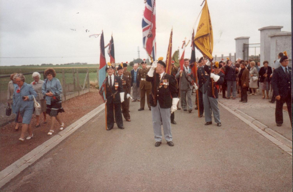 Lanes Fus 5th BTN visits to Seclin and R.W. Porritts grave 6 photos . Dated ones 1982-85 but they did go later. See Mainarch 
15 - War - 02 - World War 2
Keywords: Bury-Archive