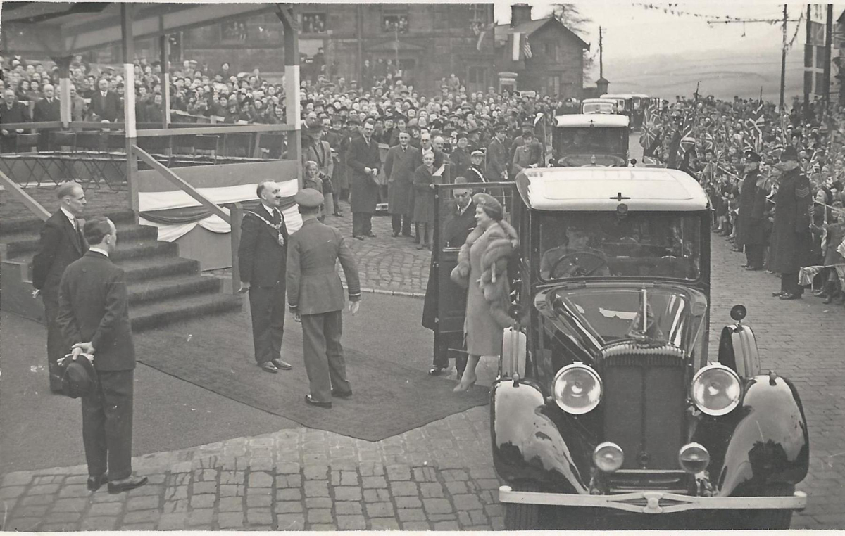 King George and Queen Elizabeth's visit to Ramsbottom 8th March 1945.  Scenes in the Market place - from an album of Mr. G. Holt, Chair of the Council. 
15 - War - 02 - World War 2
Keywords: Bury-Archive