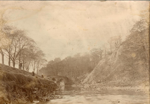 early 20th cent.   Nuttall Bridge. 
16 - Transport - 01 - Car and Roads
Keywords: Bury-Archive