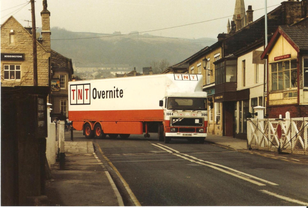 Road congestion traffic in Rams -heavy goods buses parking 14 photographs excellent quality probably 1980 
16 - Transport - 01 - Car and Roads
Keywords: Bury-Archive