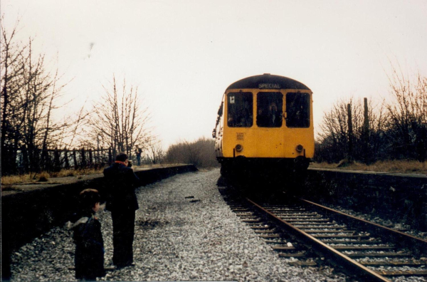 1960s. Last train from Stubbins and Stubbins railway Station -  now dismantled  
16 - Transport - 03 - Trains and Railways
Keywords: Bury-Archive