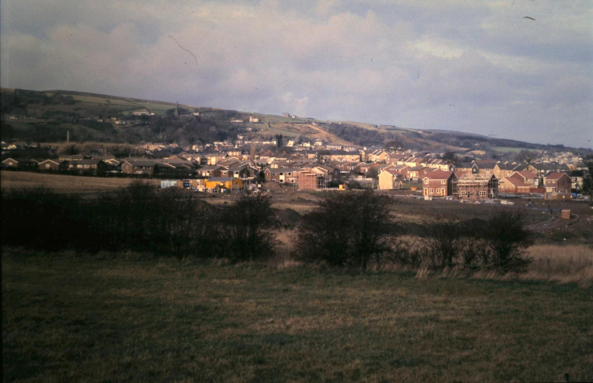 Ramsbottom from Taper across to Bury New Road - Jess Suthers from Stanley St (later Albert Street)- 3rd from R back row 
17 - Buildings and the Urban Environment - 01 - Town Planning and Conservation
Keywords: Bury-Archive