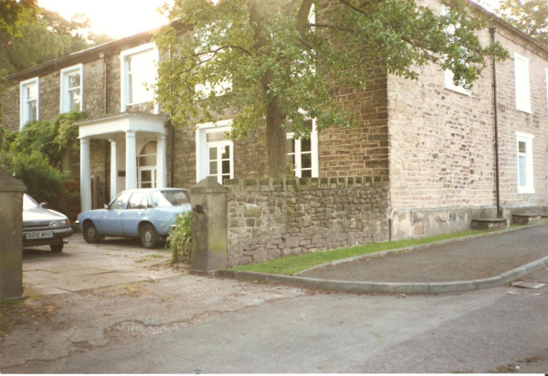 Barwood House, Kay Brow, Ramsbottom 1988 
17 - Buildings and the Urban Environment - 04 - Pre-20th century Large Houses and Mansions
Keywords: Bury-Archive