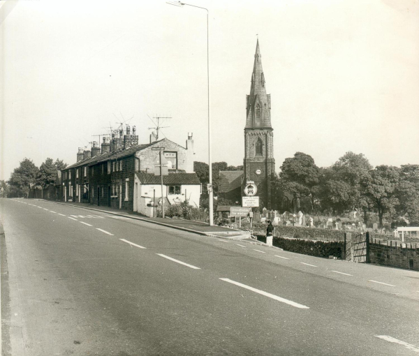 c.1930s,7 views of Holcombe, Holcombe Church, Holcombe Brook 3 digitized  AR-p48,  AR-p49 
17 - Buildings and the Urban Environment - 05 - Street Scenes
Keywords: Bury-Archive