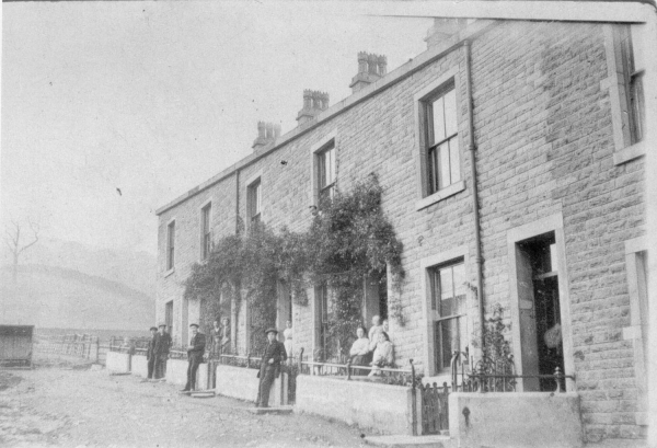 Regent Sreet, Ramsbottom,  c. 1910-1920 
17 - Buildings and the Urban Environment - 05 - Street Scenes
Keywords: Bury-Archive