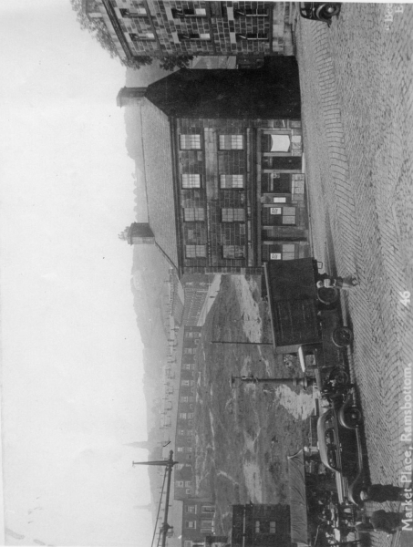 c.1940  Market Place Ramsbottom â€“ NOW DIGITIZED   Video 
17 - Buildings and the Urban Environment - 05 - Street Scenes
Keywords: Bury-Archive