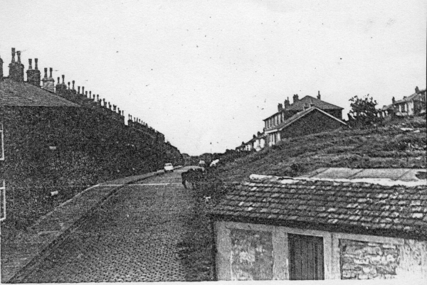 Victoria Street, Ramsbottom from Rostron Street
17 - Buildings and the Urban Environment - 05 - Street Scenes
Keywords: Bury-Archive