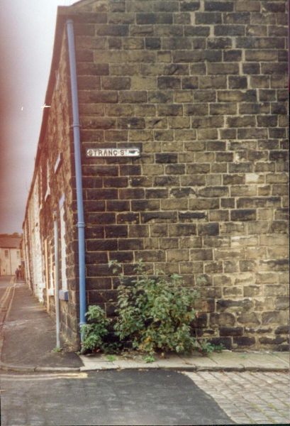 Strang Street and Square Street, before and after demolition
17 - Buildings and the Urban Environment - 05 - Street Scenes
Keywords: Bury-Archive