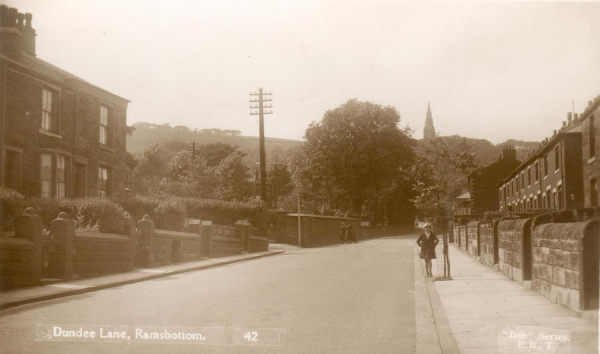 Dundee Lane, Rams. P/c published by R. Smethurst, Rams. 
17 - Buildings and the Urban Environment - 05 - Street Scenes
Keywords: Bury-Archive