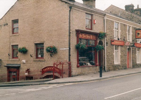 Bolton Street Ramsbottom 1980' s 3 views. 1994-6 views
17 - Buildings and the Urban Environment - 05 - Street Scenes
Keywords: Bury-Archive