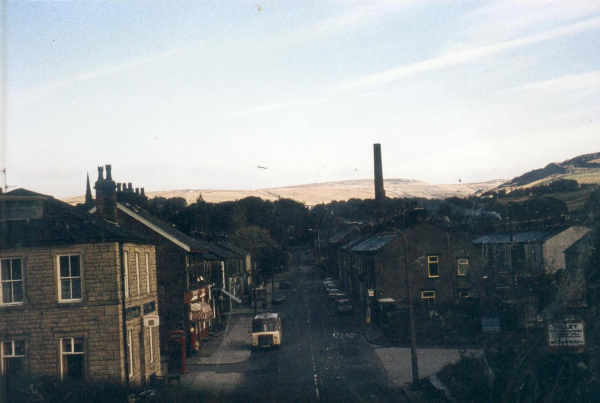 Bolton Rd, North Stubbins Corner Pin pub c.1960's-70's?
17 - Buildings and the Urban Environment - 05 - Street Scenes
Keywords: Bury-Archive