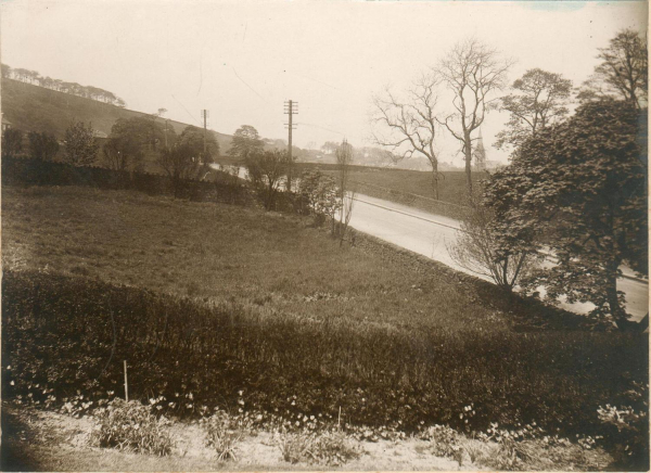 Print of Holcombe Village 1980s pub. by f8 Photographers of Rams. 
18 - Agriculture and the Natural Environment - 03 - Topography
Keywords: Bury-Archive