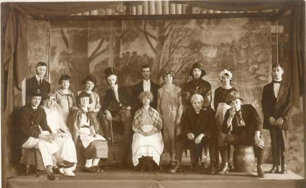 Cast of first play ('Colleen' ?) put on by Holcombe Brook Methodist Church   RHS/21/14/4/4 1 postcard
14 - Leisure - 04 - Events
Keywords: Bury-Archive