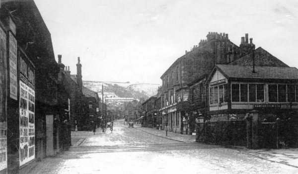 Bridge Street, Ramsbottom looking north from ELR track
17 - Buildings and the Urban Environment - 05 - Street Scenes
Keywords: Bury-Archive