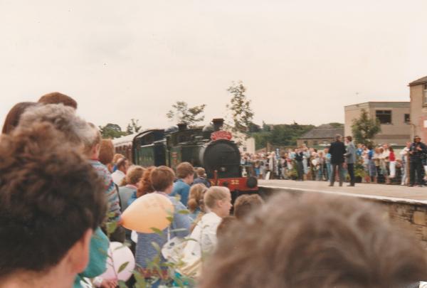 Reopening of the East Lancs Railway 
16-Transport-03-Trains and Railways-000-General
Keywords: 1987