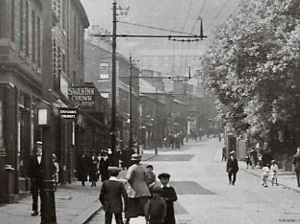 PUB-044-swan_inn_bridge_street.jpg