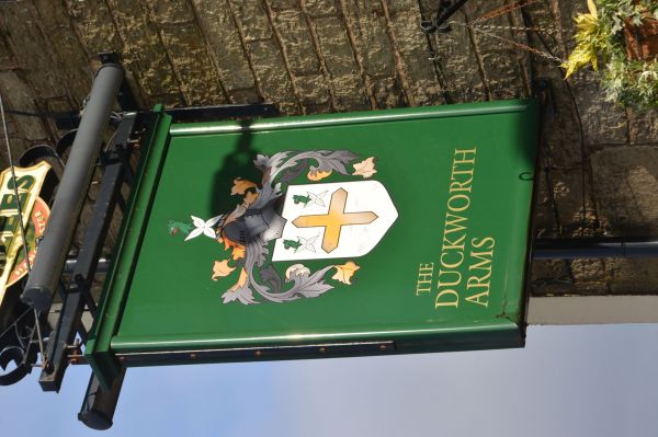 PUB-081-Duckworth_Arms_pub_sign_2017_-_Keith_Burroughs.JPG